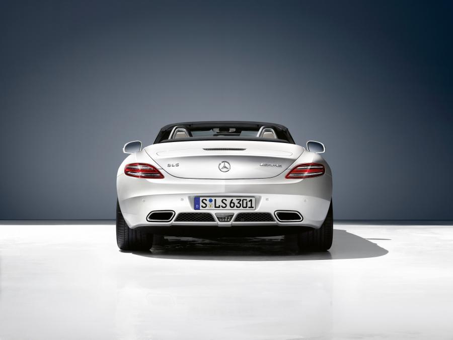  Mercedes-Benz SLS AMG Roadster 2012 года  (фото 26 из 198)